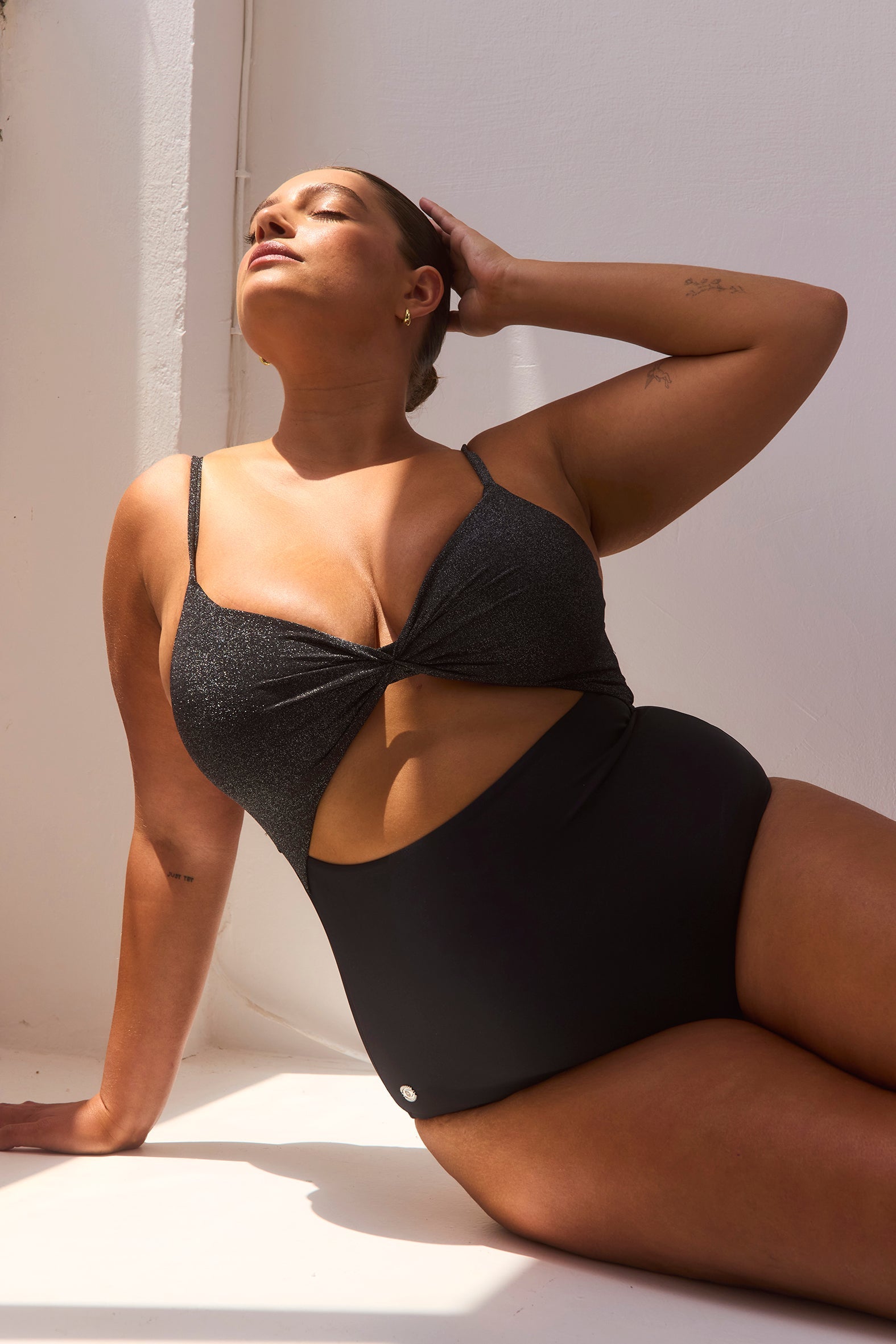 Silver Mist Black Lurex