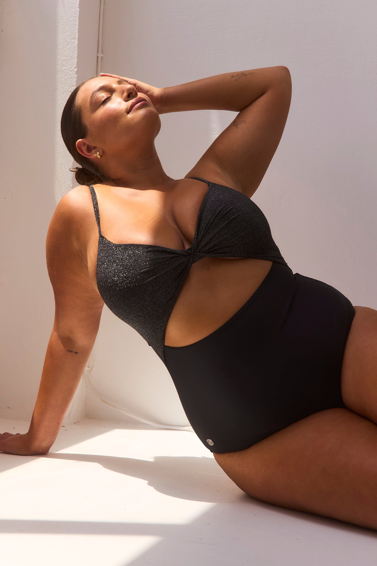 Silver Mist Black Lurex