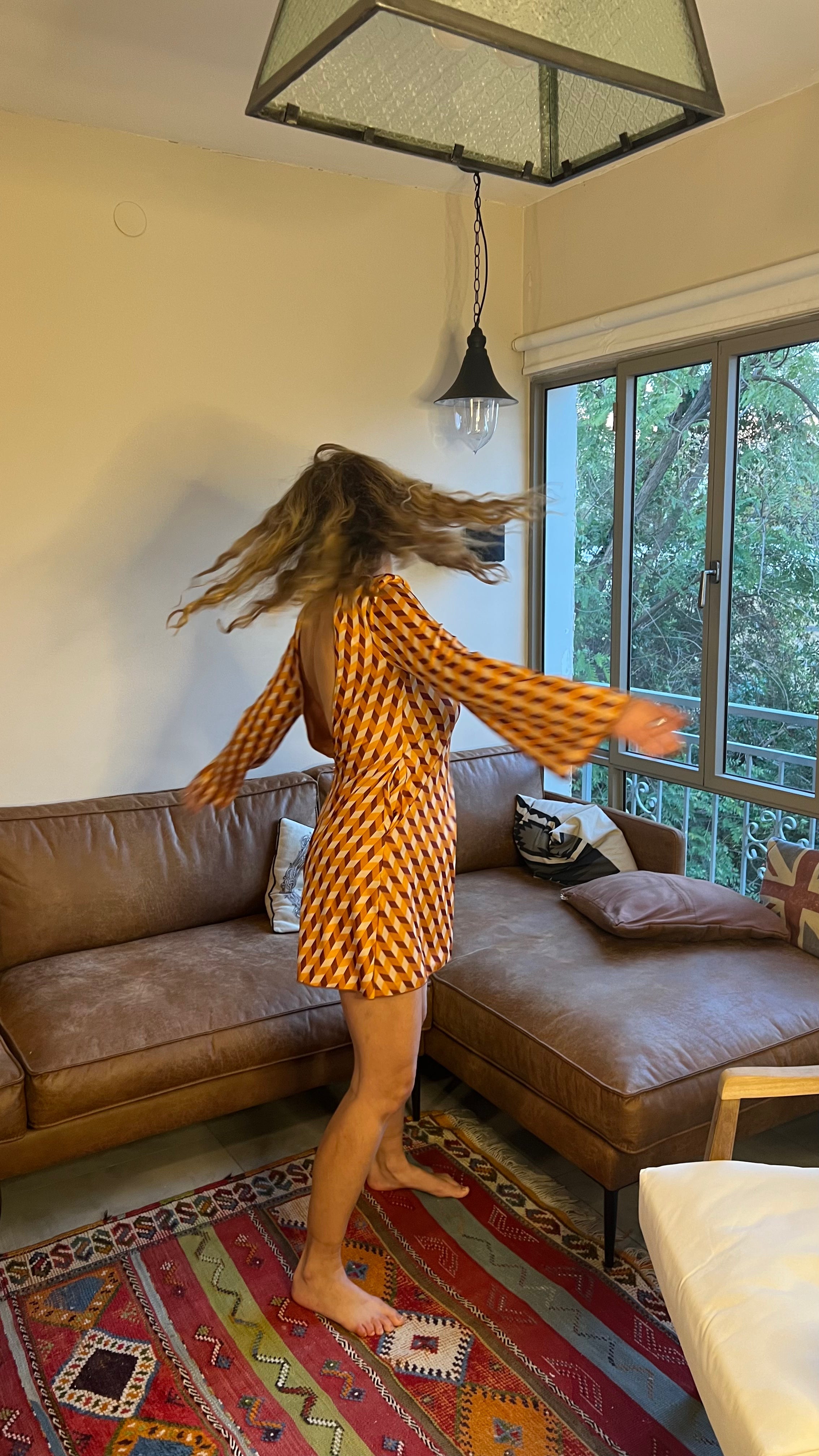 TWIGGY ROMPER W OPEN BACK 70s pattern